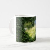 Grünes Topiary Heart Kaffeetasse (Vorderseite Links)