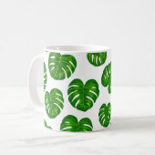 Grünes tropisches Monstera-Blätter-Muster Kaffeetasse (Vorderseite Links)