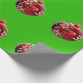 Grünes Umschlagpapier für Rote Ornamente Geschenkpapier (Ecke)