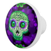 Grünes und Lila glühendes Zuckerschädel Halloween Keramikknauf (Rechts)
