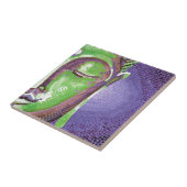 Grünes und lila Mosaik Buddha stellen gegenüber Fliese (Seite)