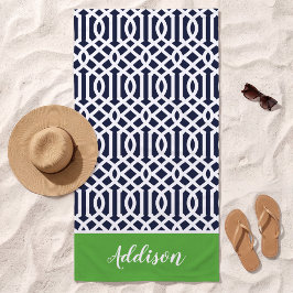 Grünes und Navy-Trellis-Monogramm Strandtuch