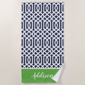 Grünes und Navy-Trellis-Monogramm Strandtuch (Vorderseite)