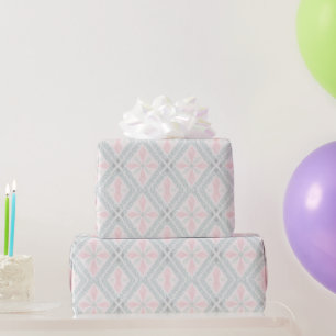 Grünes und rosa pastellfarbenes Diamantmuster Geschenkpapier