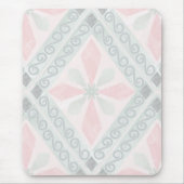 Grünes und rosa pastellfarbenes Diamantmuster Mousepad (Vorne)