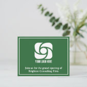 Grünes Unternehmenswerbungsgeschäft-Logo Postkarte (Stehend Vorderseite)