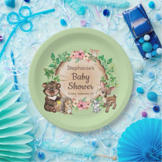 Grünes Waldland Rustikale Tierschutzdusche Pappteller (Party)