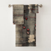 Grunge Black and Cream with Red Hearts Badhandtuch Set (Insitu)