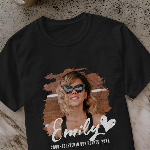 Grunge-Gedenkstätte für immer in unserem Foto für T-Shirt