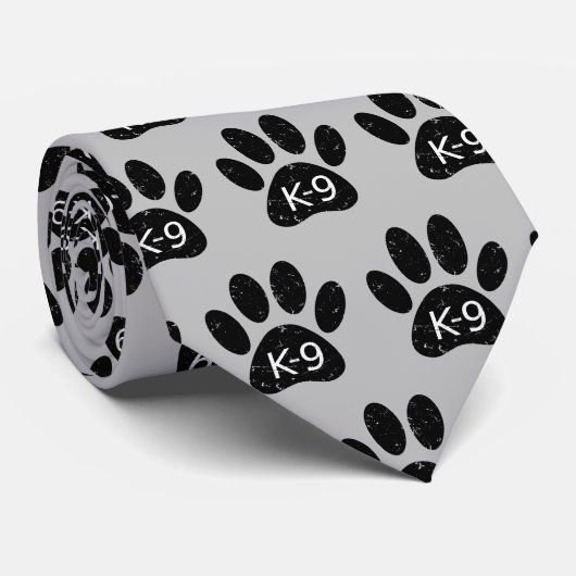 Grunge gestörter Hund Paw K-9 Krawatte (Gerollt)