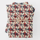 Grunge Harlequin Diamond Pattern Red and Navy Geschenkpapier Set (Beispiel)