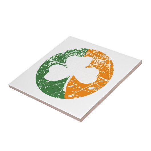 Grunge-Kleeblatt Fliese (Seite)