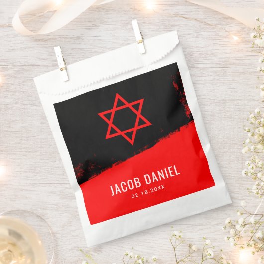 Grunge Red Black Bar Mitzvah Personalisiert Geschenktütchen (Ausgeschnitten)