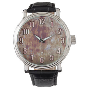 Grunge rutschiges Metall mit großen Bronzenzahlen  Armbanduhr