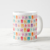 Grunge-Zahnmuster Jumbo-Tasse (Vorderseite Rechts)