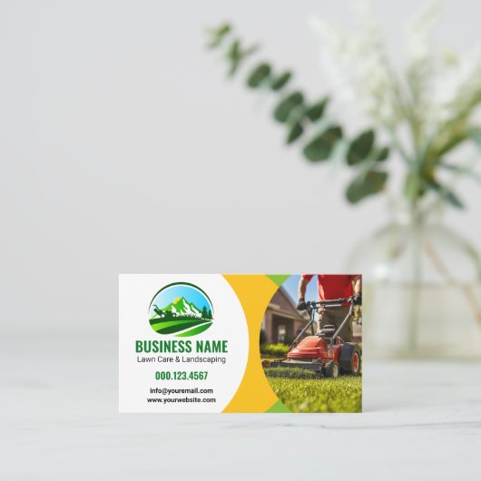 Grüngelbe Rasenpflege Landschaften beim Mähen Visitenkarte (Stehend Vorderseite)