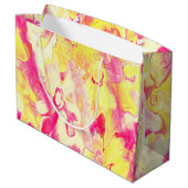 grungy-bemalt-Florals-12- Große Geschenktüte (Rückseite Schrägansicht)