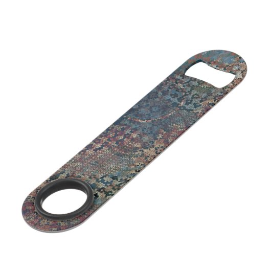 Grungy Muster mit unordentlichem Patchwork von Speedflaschenöffner (Rückseite Schrägansicht)