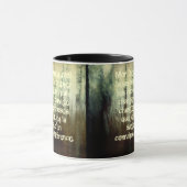 Grungy Serenity-Gebet in der französischen Tasse (Zentrum)