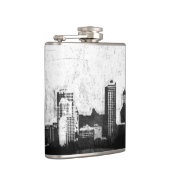 Grungy Stadthintergrund in Schwarzweiss Flachmann (Rechts)