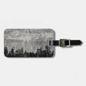 Grungy städtische Stadt Scape Schwarz-weiß Gepäckanhänger (Vorderseite horizontal)