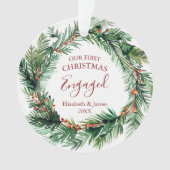 Grünkranz Unser erstes Weihnachtsfest Verlobt Ornament (Vorderseite)