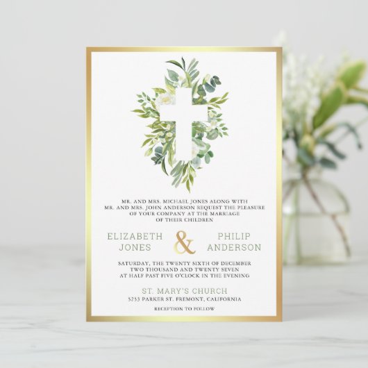 Grünkreuz in einer katholischen Hochzeit Einladung (Stehend Vorderseite)