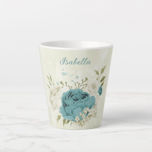Grünpflanzen in blauen Blume Milchtasse (Vorderseite)