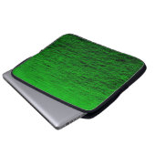 Grünrasen im Hintergrund Laptopschutzhülle (Vorne Knopf)