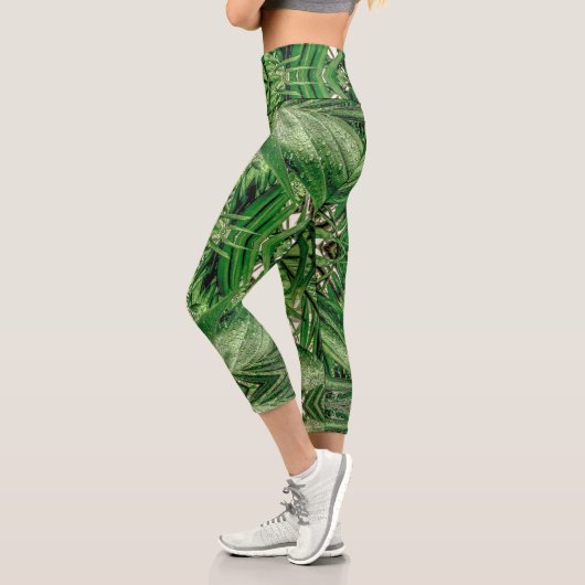 Grüntöne- und Regentropfmuster Capri Leggings (Links)