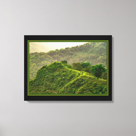 Grünwald auf dem Hügel Leinwanddruck