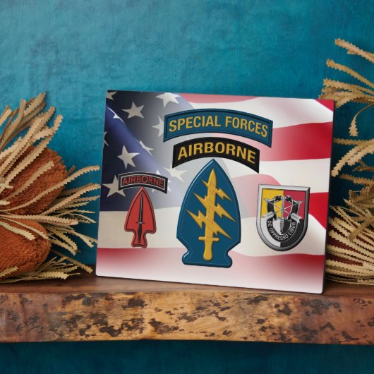 Gruppe der Spezialeinheiten (IM FLUGZEUG) Fotoplatte (Seite)