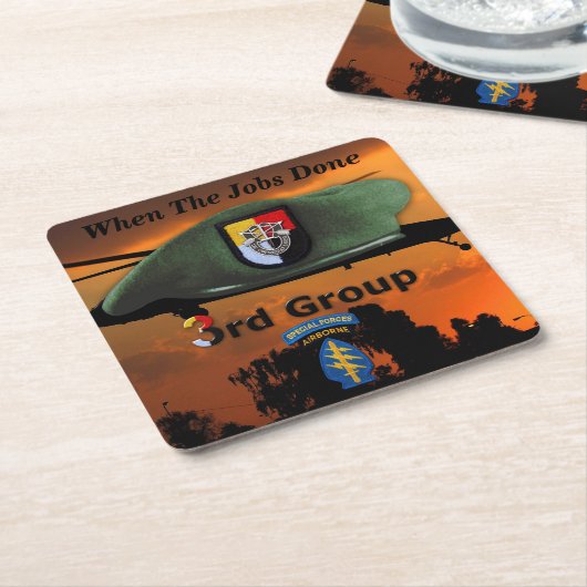 Gruppe der Spezialeinheiten SF SFG Grüne Berets Rechteckiger Pappuntersetzer (angewinkelt)