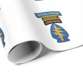 Gruppe "Grüne Berets SF SOF SFG SOC" Geschenkpapier (Rolleneckpunkt)