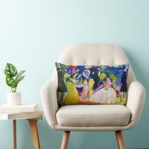 Gruppe in Krinolinen von Wassily Kandinsky Lendenkissen