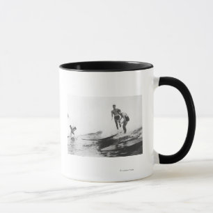 Gruppe Surfer in Honolulu, Hawaii Surfing Tasse