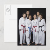 Gruppe von Kampfkünsten stehend und Postkarte (Vorne/Hinten)