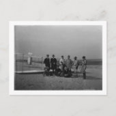 Gruppenportrait vor dem Gleitschirm bei Kill Postkarte (Vorderseite)