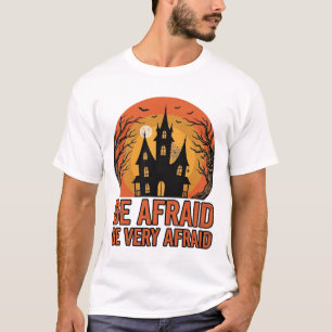 Grusel-Haus-Halloween-Design im Vintage-Stil_1 T-Shirt