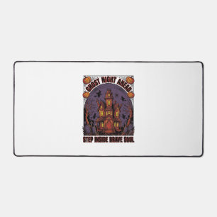 Grusel-Haus Halloween Vintage Gravur Design_1 Schreibtischunterlage