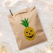gruselig zwischen Jack-Ananas Geschenktütchen (Ausgeschnitten)