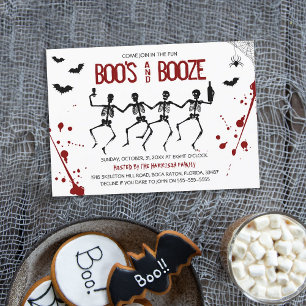 Gruselige Halloween-Party-Einladung mit Boo's und  Einladung