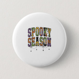 Gruselige Saison Vintage Halloween-Schrifttypograf Button