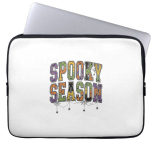 Gruselige Saison Vintage Halloween-Typografie-Desi Laptopschutzhülle