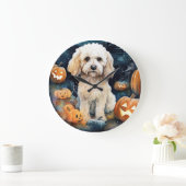 Gruseliger Halloween-Cockapoo mit Kürbissen Große Wanduhr (Zuhause)