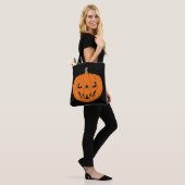 Gruseliger Jack-o'-Lantern Halloween-Entwurf Tasche (Am Model)