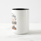 Gruseliger kleiner Lehrer Schwarzer Akzent Hallowe Tasse (Zentrum)