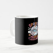 Gruseliger Medizinischer Assistent Süßes Halloween Kaffeetasse (Vorderseite Links)