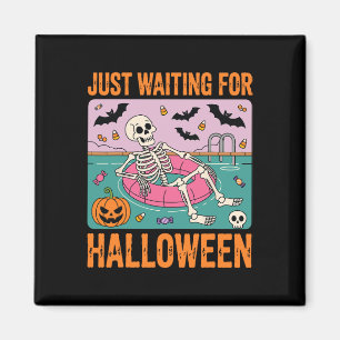 Gruseliger Sommer-Skelett, das nur auf Halloween w Magnet