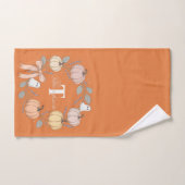 Gruseliger Süßer Kürbis Geist Herbst Monogramm Handtuch (Handtuch)